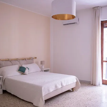 Green Rooms Guest house Bari