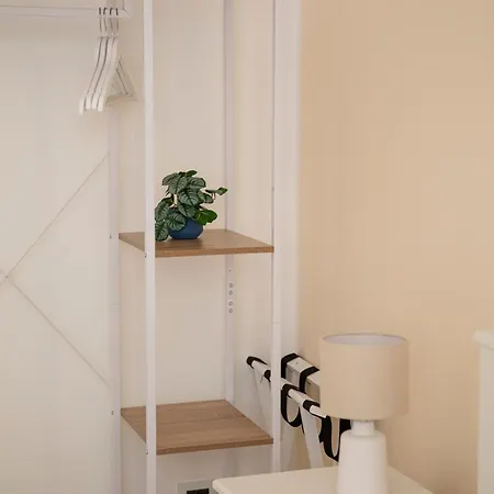 Green Rooms باري