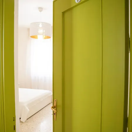 Green Rooms Gæstehus Bari