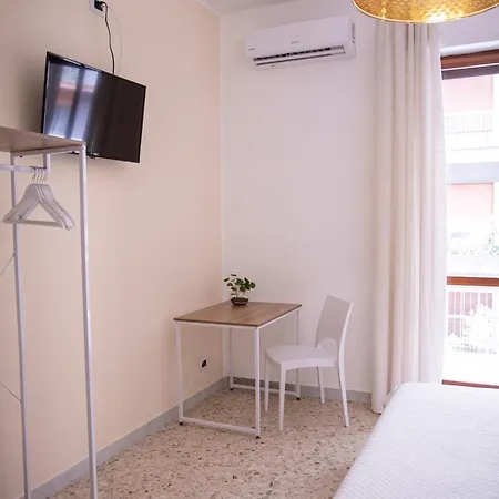 Green Rooms بيت ضيافة باري