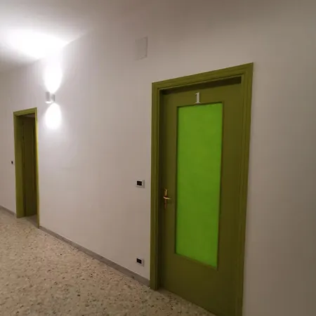 بيت ضيافة Green Rooms